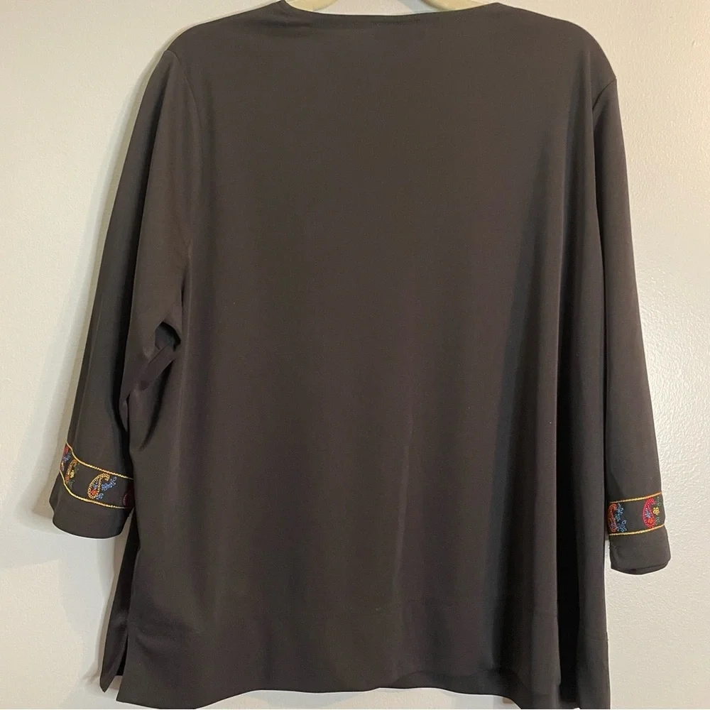 PIERRE CARDIN OPTIONS II Black Embroidered 3/4 Sleeve Pullover Blouse/Tunic S/1X - Picture 9 of 9
